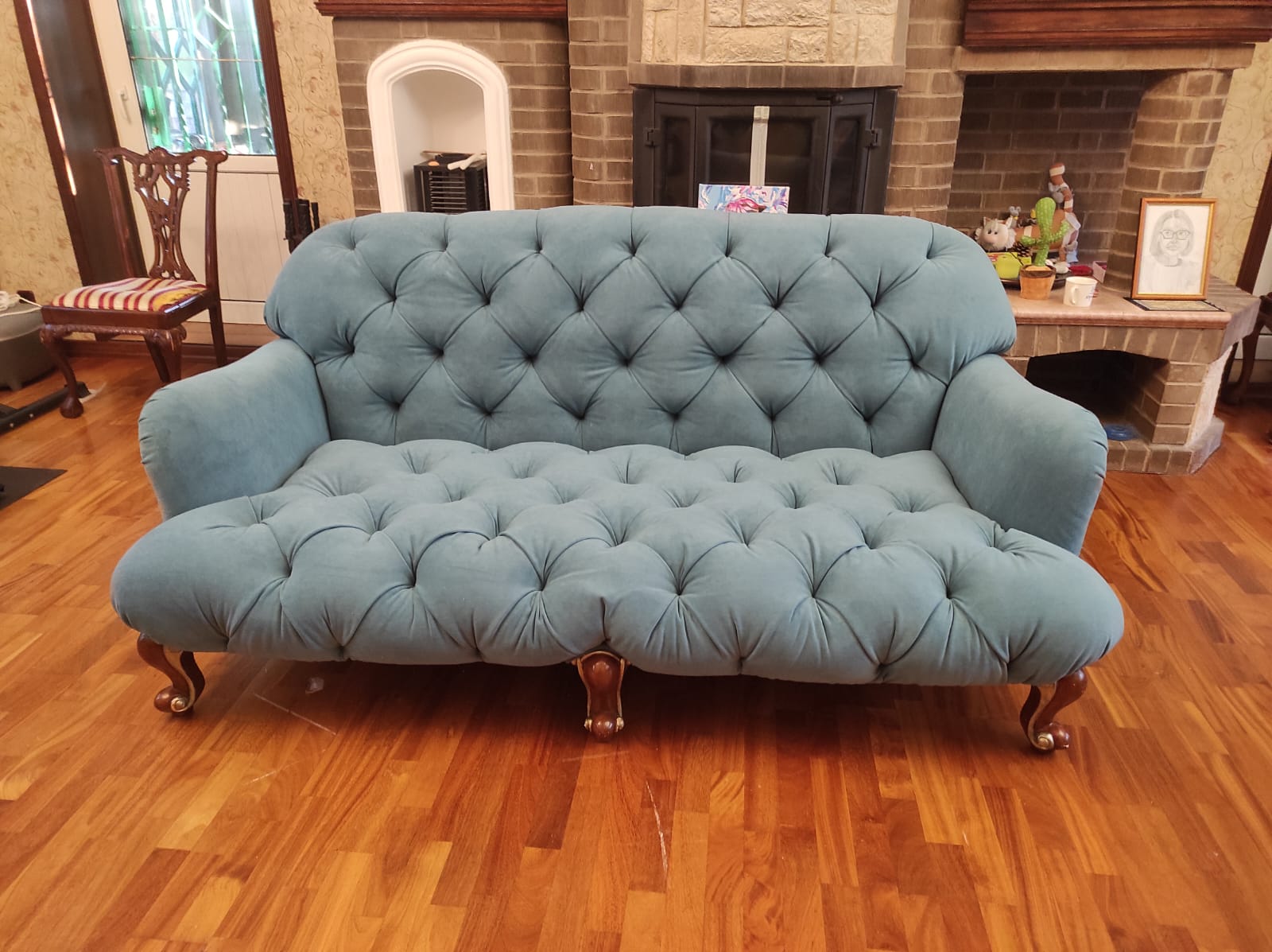 Перетяжка дивана. Новоаннинский