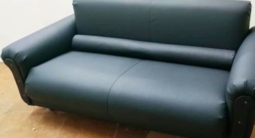 Обивка дивана на дому. Новоаннинский