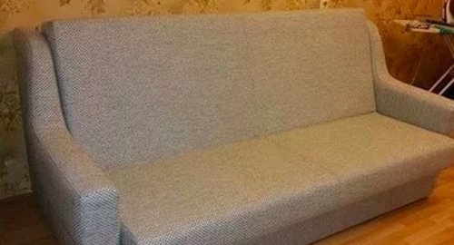 Перетяжка дивана. Новоаннинский