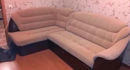 Перетяжка углового дивана. Новоаннинский