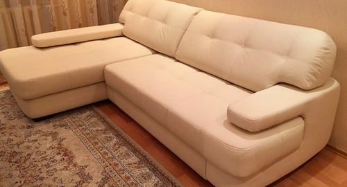 Обивка углового дивана.  Новоаннинский